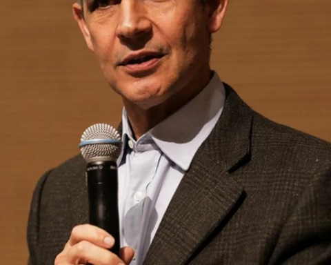 Felipe D'Avila says Brazil does not invest in student learning