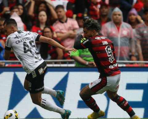 Fla draws with Ceará and misses the opportunity to approach Palmeiras