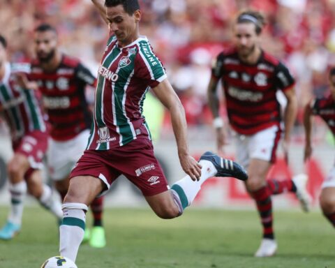Fluminense beats Flamengo and sleeps in the Brazilian vice-leadership