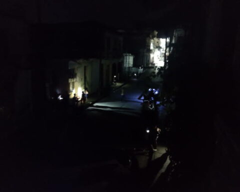 Apagón, Villa Clara, Cuba, Cubanos