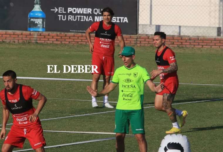 Four of eight legionnaires summoned present in the first training of the Green