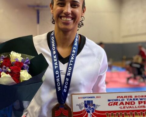 Gabriele Siqueira is bronze at the Paris Taekwondo Grand Prix