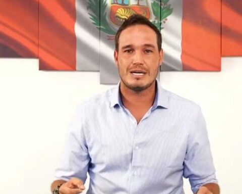 George Forsyth assures that if he wins the mayoralty of Lima he will stay until the end of his term