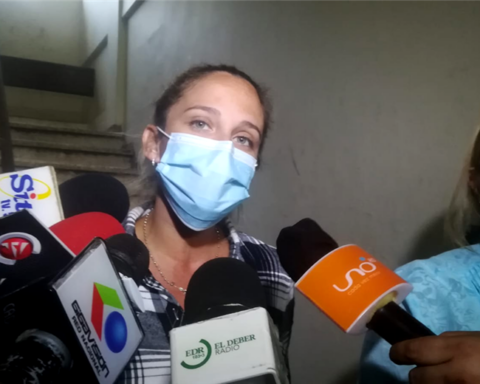 'Ghost items' case: lawyer denounces that Valeria Rodríguez was held in the Prosecutor's Office to indict former officials