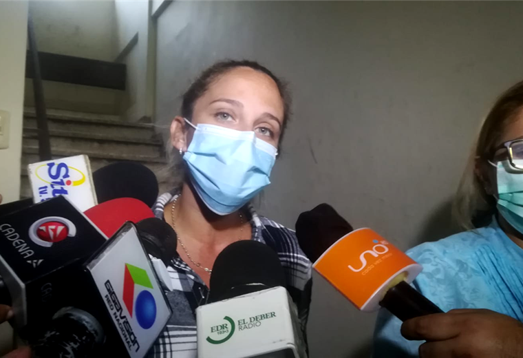 'Ghost items' case: lawyer denounces that Valeria Rodríguez was held in the Prosecutor's Office to indict former officials