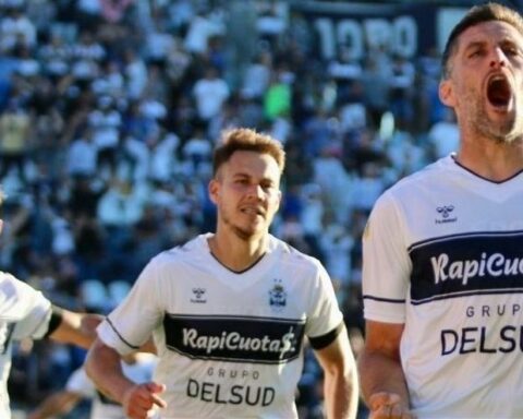 Gimnasia draws with Barracas and moves away from the leader Atlético Tucumán