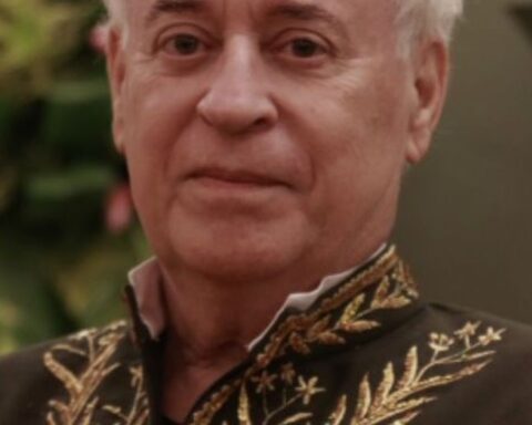 Godofredo de Oliveira Neto takes possession of the immortal ABL