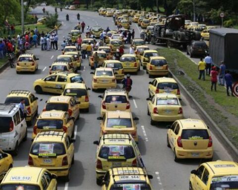 Government and taxi drivers reach consensus to improve the sector