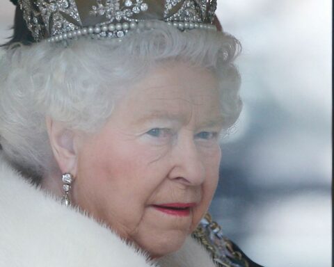 Government declares official mourning for death of Queen Elizabeth II