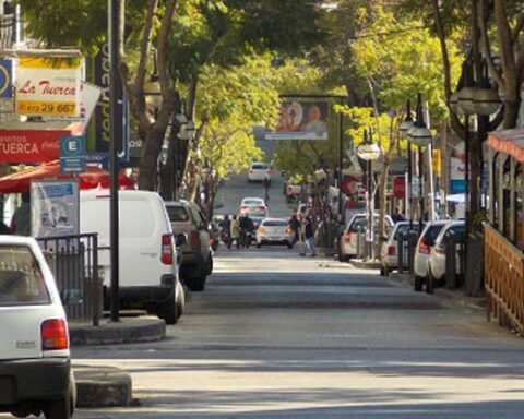 Government will meet to analyze the exchange situation with Argentina