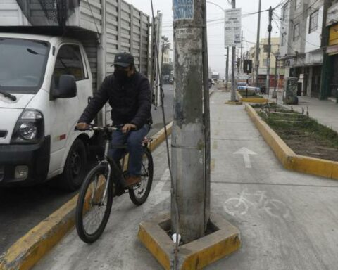 Huancayo: Thief is moved by carpenter's request and returns stolen bicycle