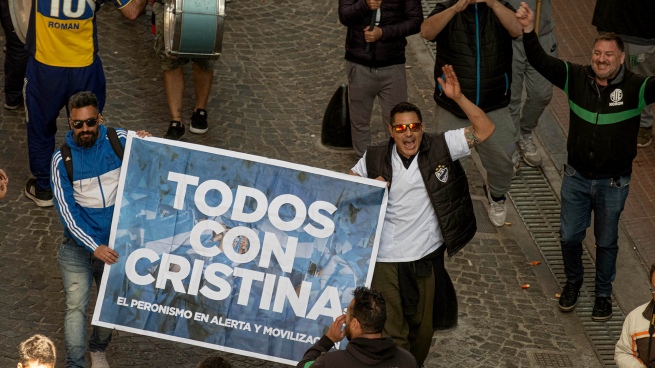 Hundreds of NGOs repudiated the attack against Cristina Kirchner