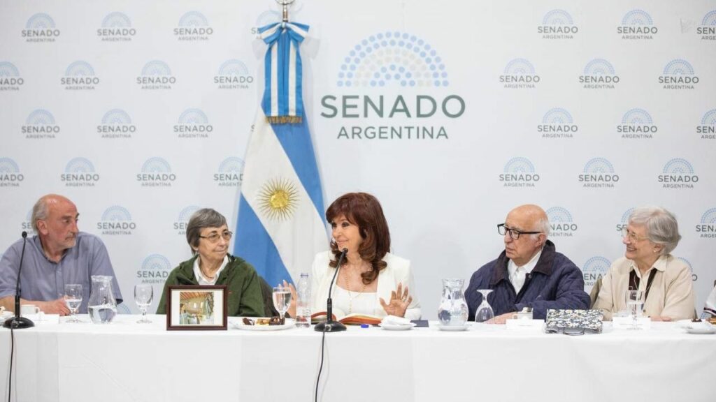 “I am alive for God and for the Virgin”: Cristina Kirchner spoke for the first time about the attack