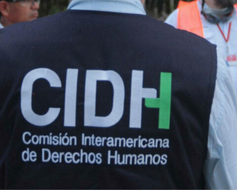 IACHR demands an end to harassment against victims and human rights defenders in the country