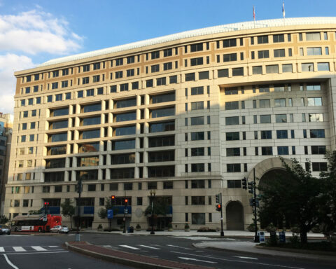 IDB announces start of the process of electing the president