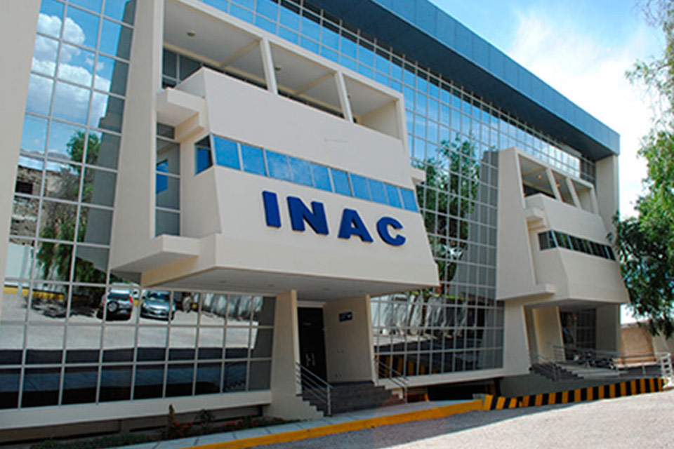 INAC formalizes reactivation of air operations to and from Colombia