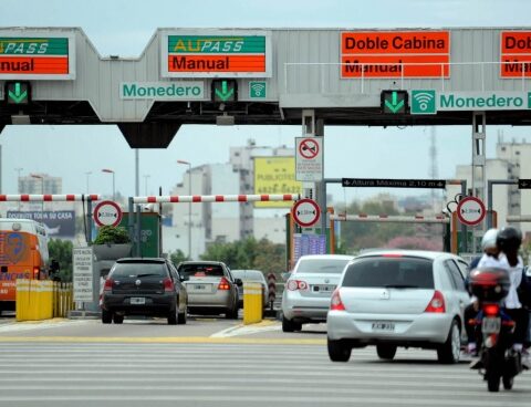 If the contract with highways advanced, tolls would have risen to 2,500%