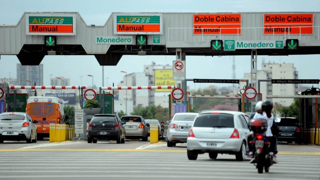 If the contract with highways advanced, tolls would have risen to 2,500%