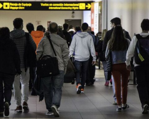 Indecopi urges airlines to respect the right to endorse tickets or postpone trips