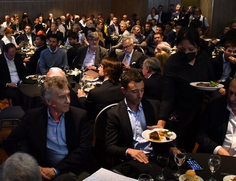 Invoice passes, alliances and positioning dominate the internal in JxC