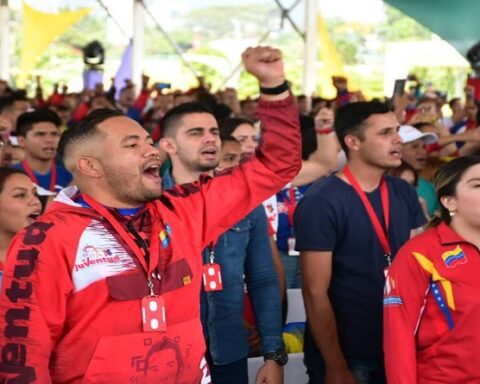 JPSUV highlights the importance of the youth leader in strengthening the Revolution