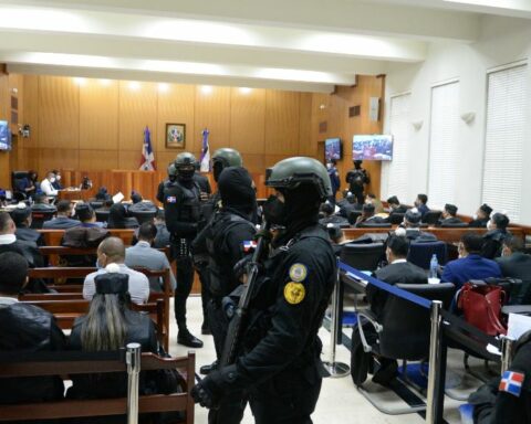 Judge confirms coercion against seven involved in Coral and Coral 5G