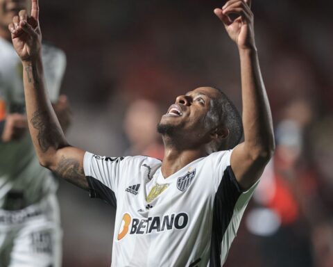 Keno and Hulk score and Galo returns to winning ways in the Brazilian
