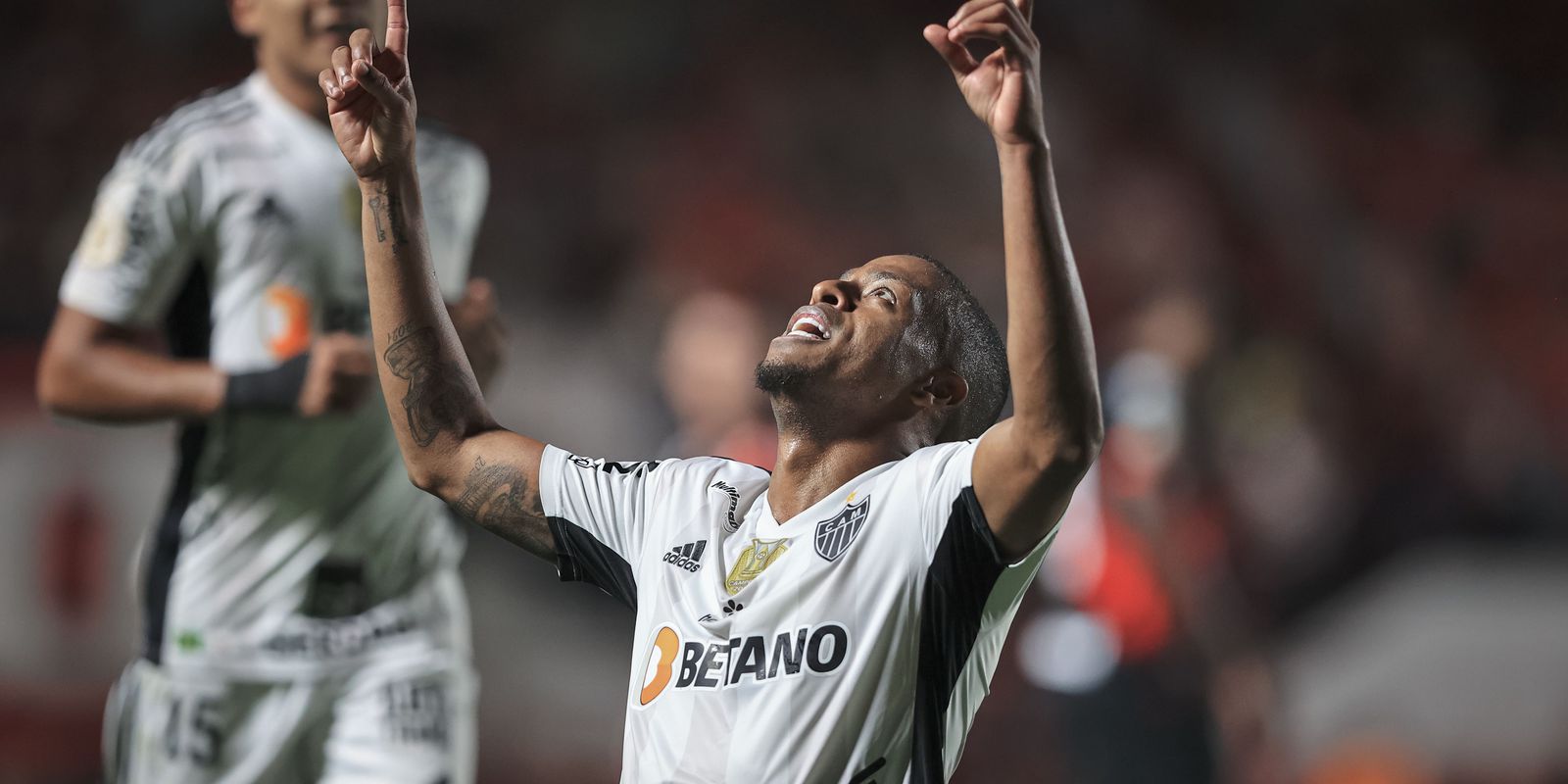 Keno and Hulk score and Galo returns to winning ways in the Brazilian