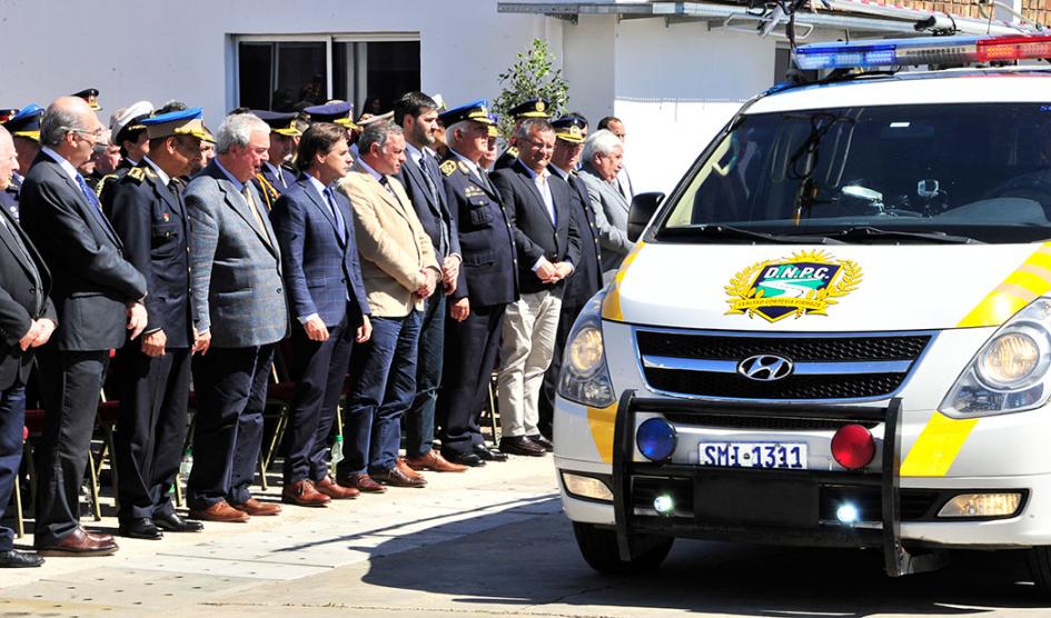 Lacalle Pou witnessed the ceremony for the 68th anniversary of the Highway Police