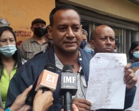 Lara electrical workers denounce violations of their rights before the Labor Inspectorate