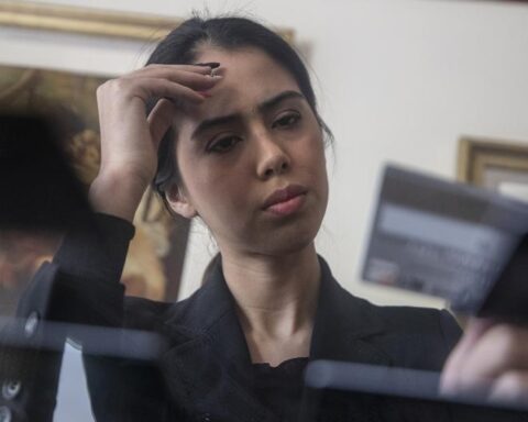 Law of Congress pushes thousands of people and entrepreneurs to borrow money from mafias according to an expert