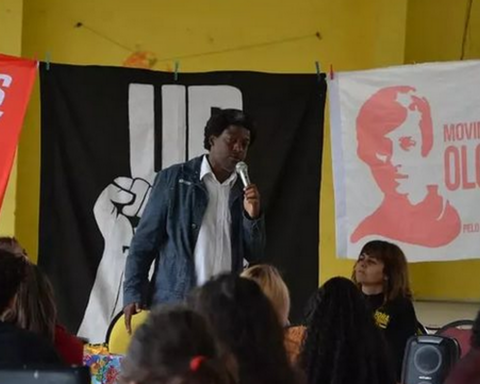 Leo Pericles promises to give debt relief to poor families