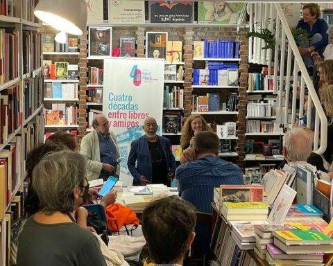 Leonardo Padura, personas decentes, Cuba