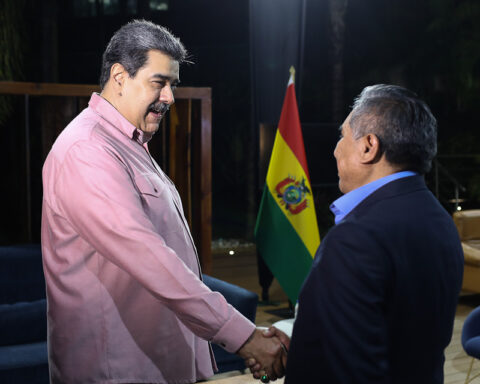 Maduro met with Bolivian Foreign Minister Rogelio Mayta