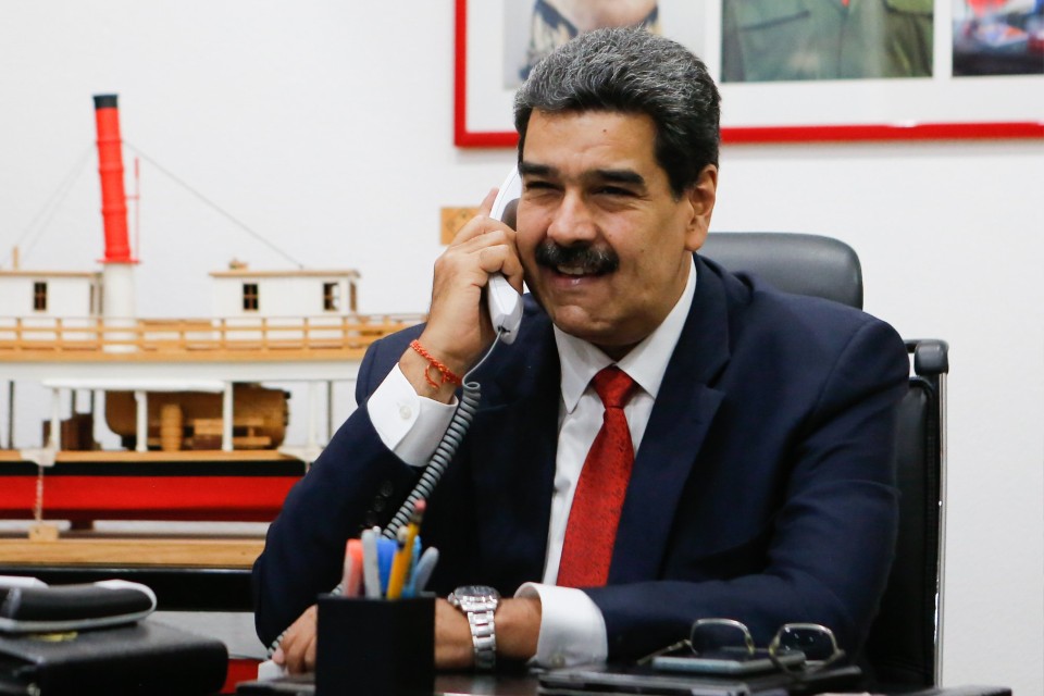 Maduro offers Venezuela as the venue for dialogue between the Government of Colombia and the ELN