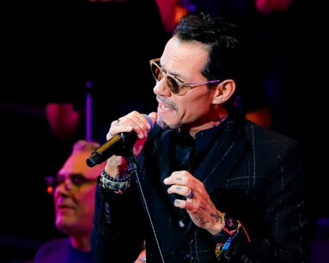 Marc Anthony gave a "little bit of love" to RD, with the stop of his "Living Tour" at the Olympic