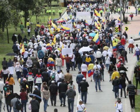 Marches against Petro reforms: this is how the day progresses