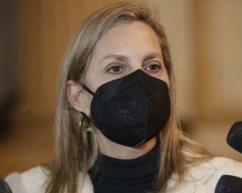 María del Carmen Alva: "The Saharawi Republic is 40 tents in a territory of Algeria"