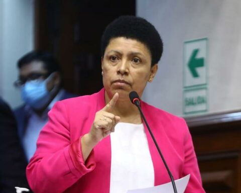 Martha Moyano demands information on the designation of Manuel Arellano in Digimin's counterintelligence