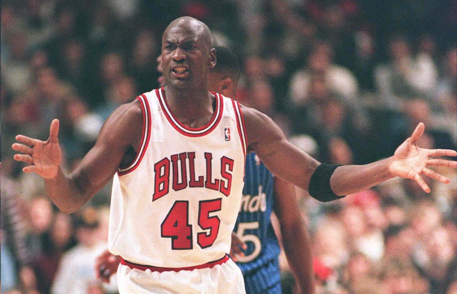 Michael Jordan's shirt is auctioned for a million: broke record