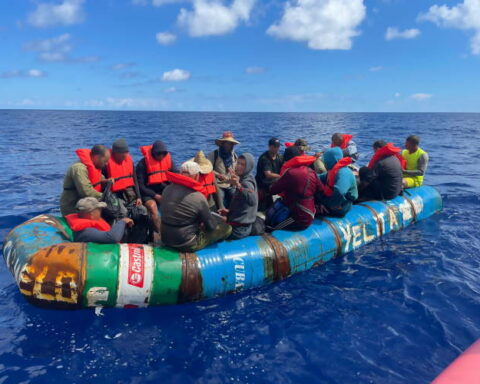 Guardia Costera, Balseros cubanos