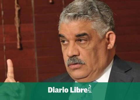 Miguel Vargas accuses the Government of "buying leaders"