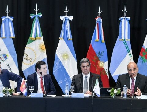 Minister De Pedro and governors of the Norte Grande begin a tour of the US