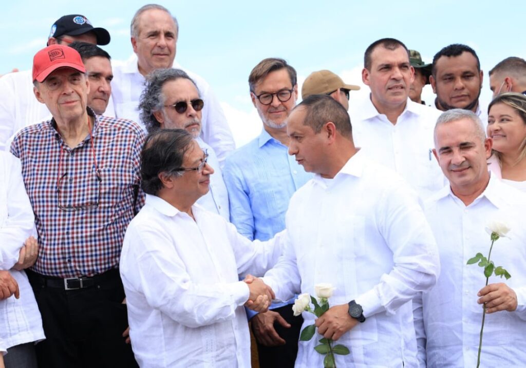 Minister Velásquez Araguayán: The border crossing was restored