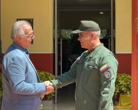 Minister for Defense received his Colombian counterpart this Saturday