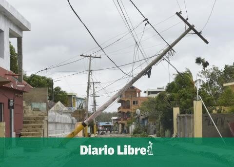 Municipal officials coordinate aid in communities