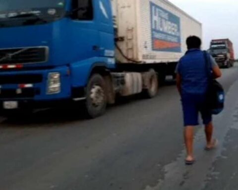 Neighbors announce blockade of the Banegas and Puerto Paila bridges to demand the construction of a highway