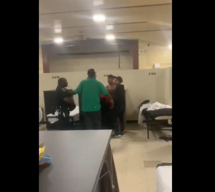 New York guard fired for assaulting Venezuelan immigrant