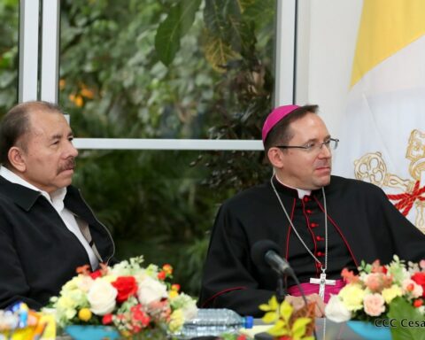 nuncio apostólico de Nicaragua Waldemar Stanislaw Sommertag