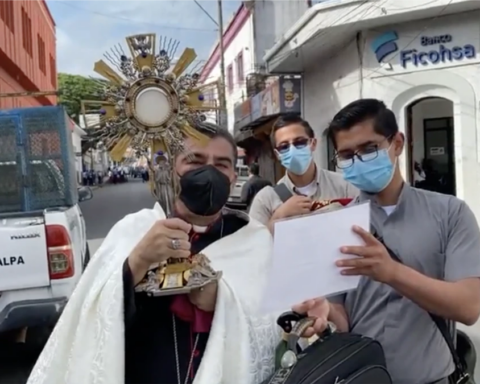 Nicaraguan Justice Accuses Priests and Seminarians Close to Bishop Rolando Álvarez